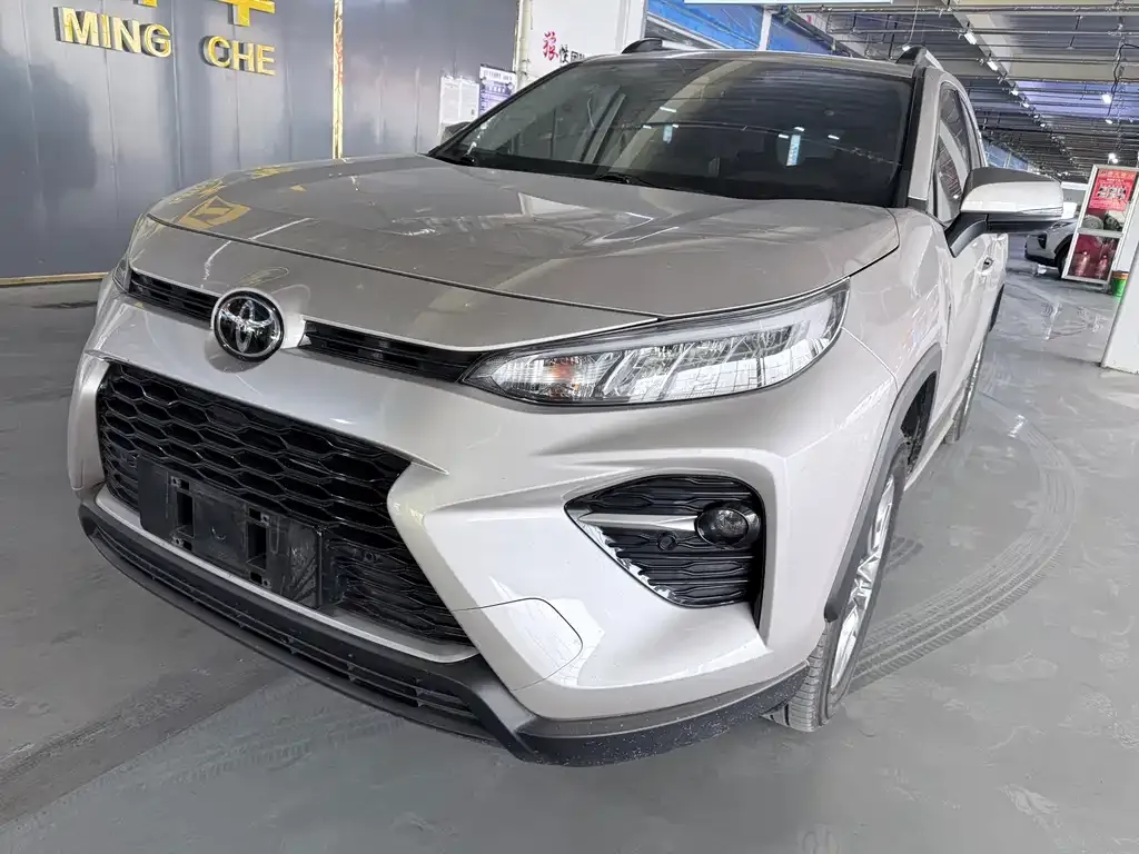 Toyota Wildlander — фото 1