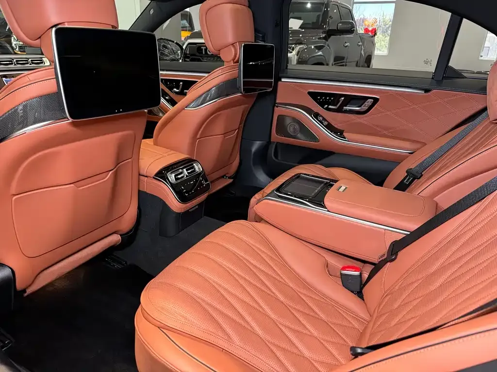 Mercedes-Benz S-Class AMG New Energy 2024 из CN, фото 3