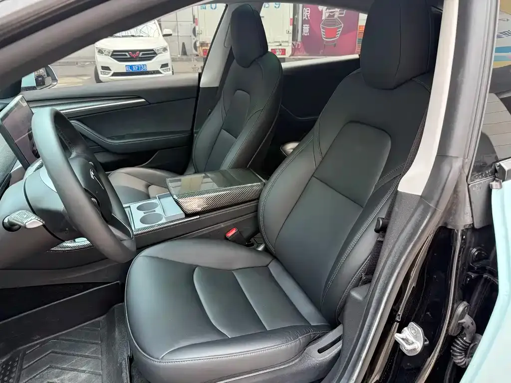 Tesla Model 3 2023 из CN, фото 8