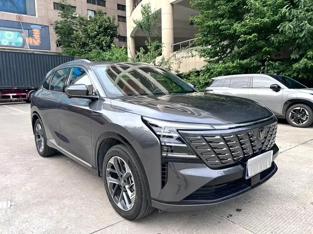 Changan CS75PLUS — фото 8