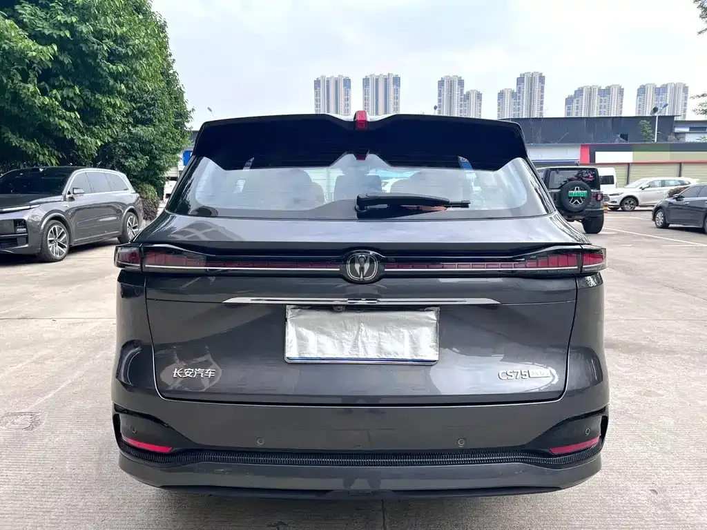 Changan CS75PLUS — фото 4