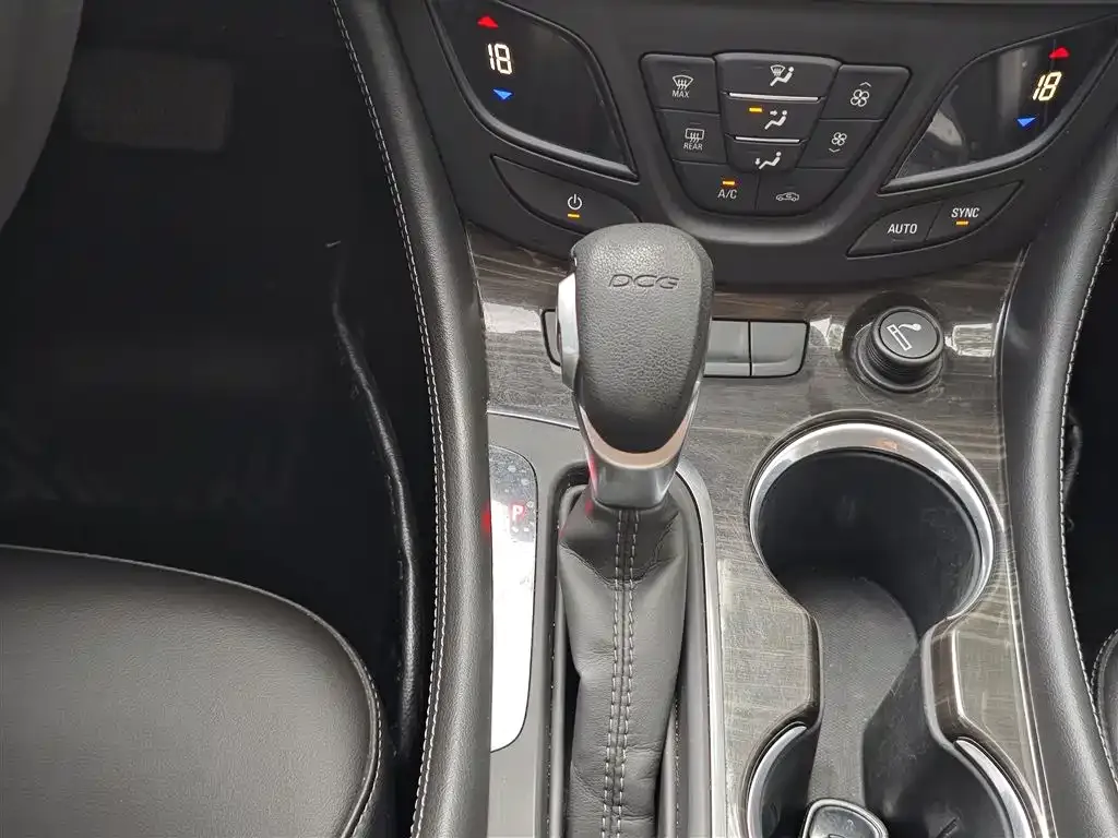 Buick Envision Plus 2021 из CN, фото 3