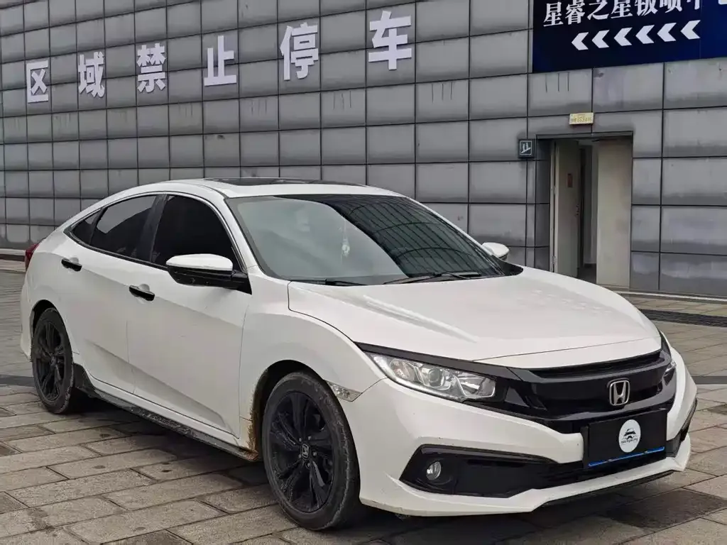 Honda Civic — фото 3