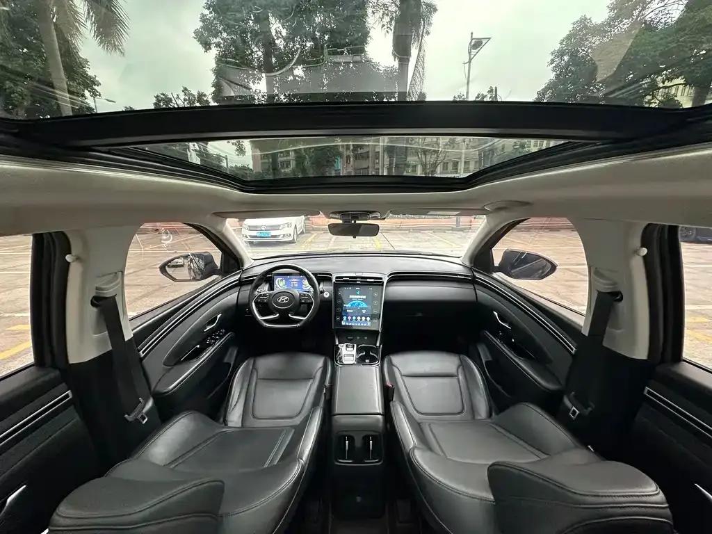 Hyundai Tucson 2023 из CN, фото 2