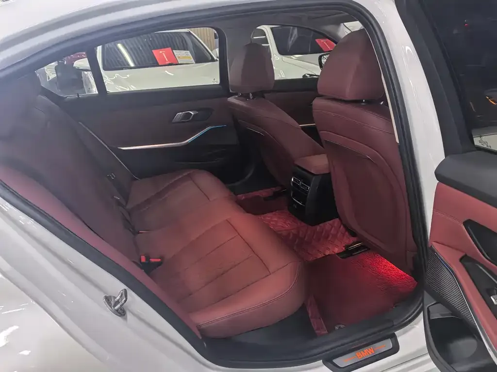 BMW i3 — фото 4