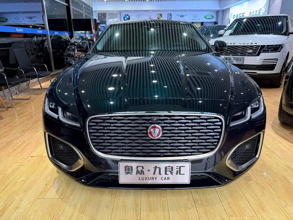 Jaguar XFL — фото 3