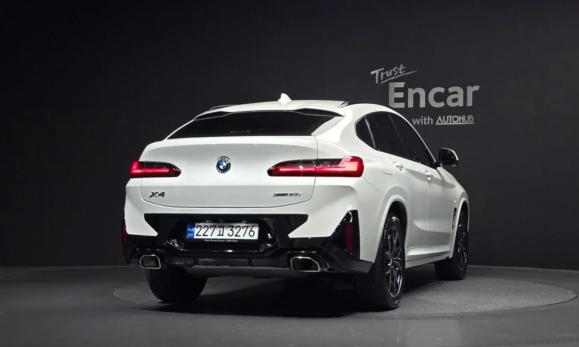 BMW X4 — фото 10