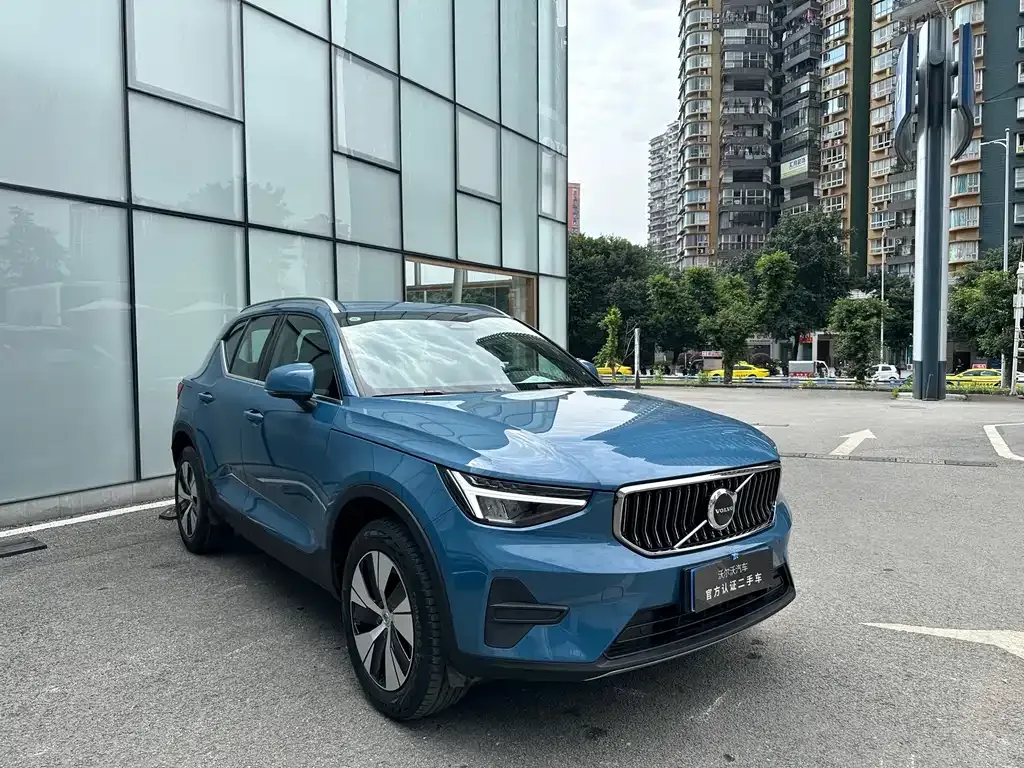 Volvo XC40 2024 из CN, фото 3