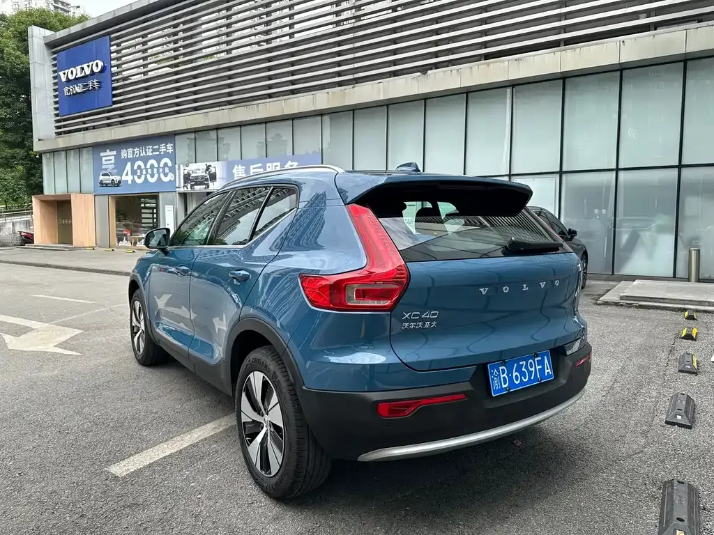Volvo XC40 2024 из CN, фото 9