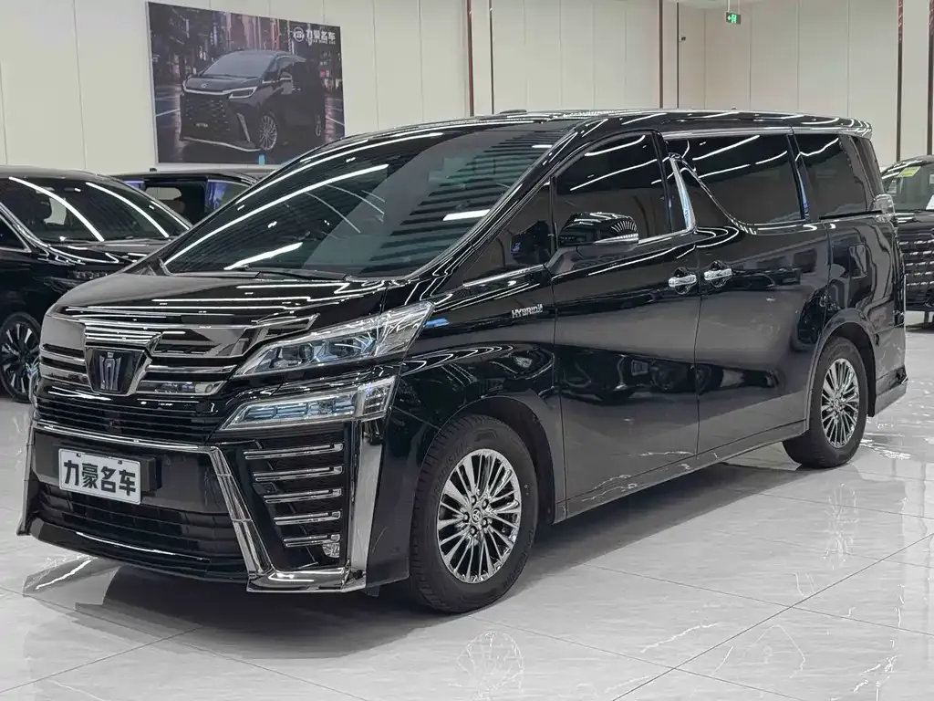 Toyota Vellfire 2021 из CN, фото 1