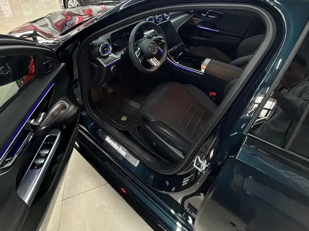 Mercedes-Benz C-Class 2024 из CN, фото 6