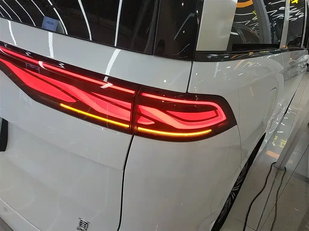 BYD Xia 2025 из CN, фото 4