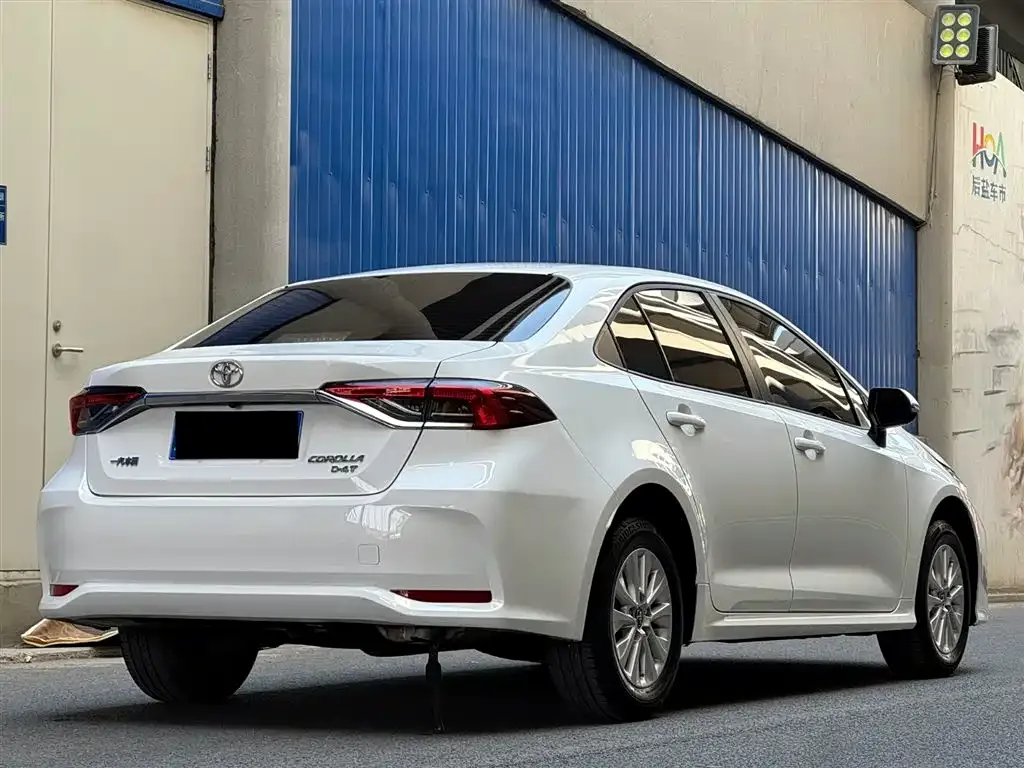 Toyota Corolla 2021 из CN, фото 8