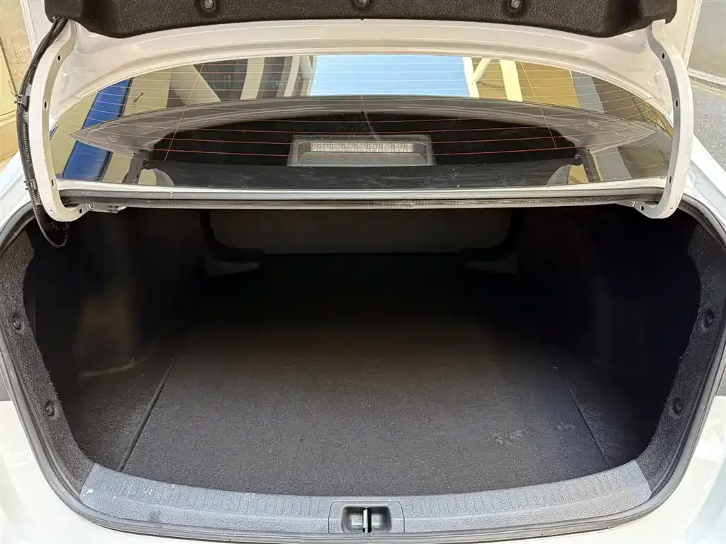Toyota Corolla 2021 из CN, фото 5