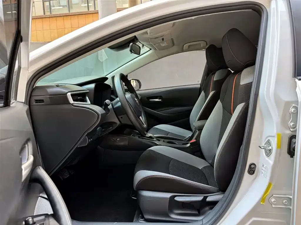 Toyota Corolla 2021 из CN, фото 6