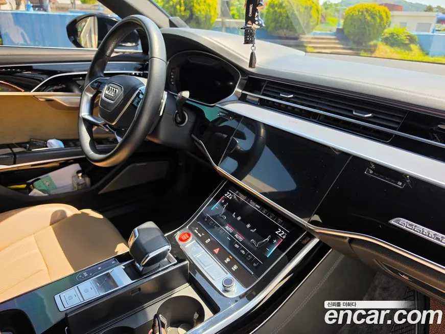 Audi A8 2021 из KR, фото 4