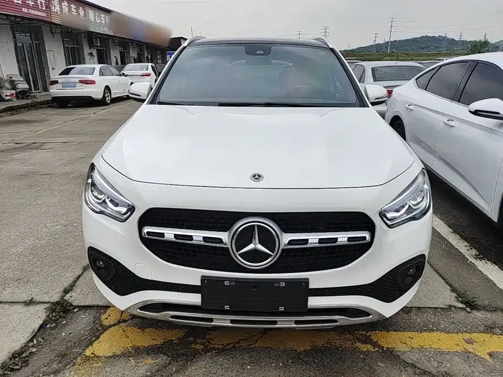 Mercedes-Benz GLA — фото 9