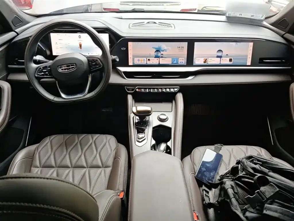 Geely Xingyue L — фото 3