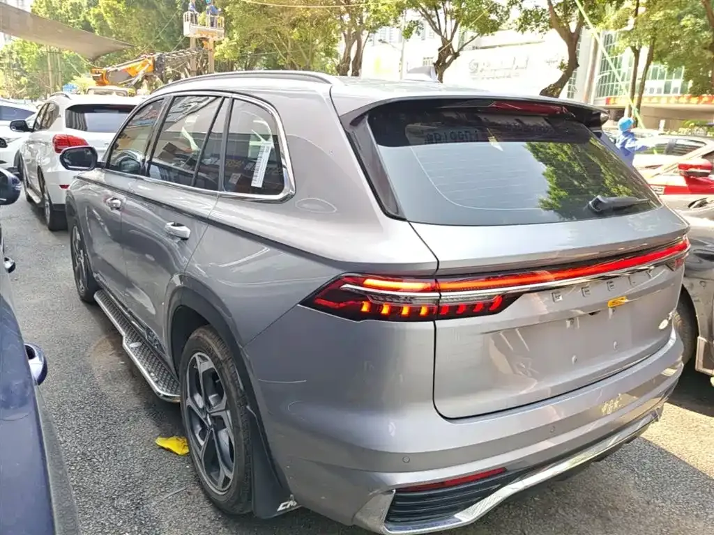 Geely Xingyue L — фото 6