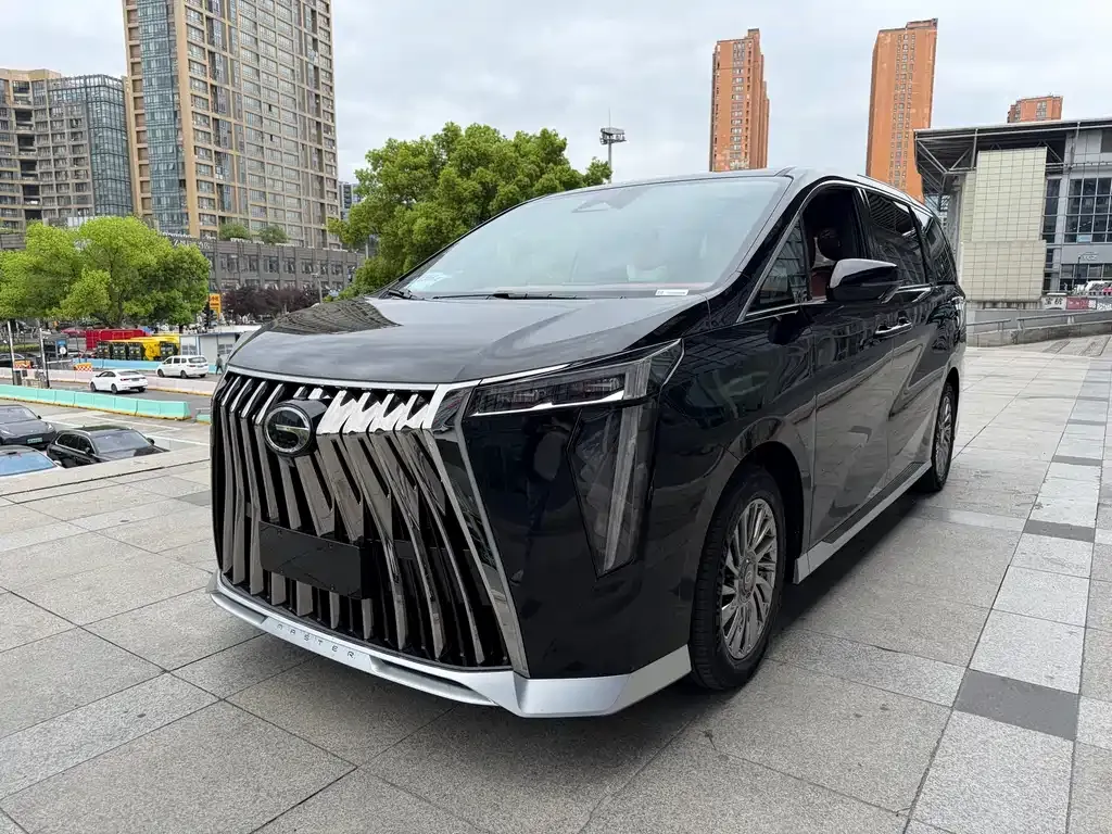 GAC Motor Trumpchi M8 — фото 1