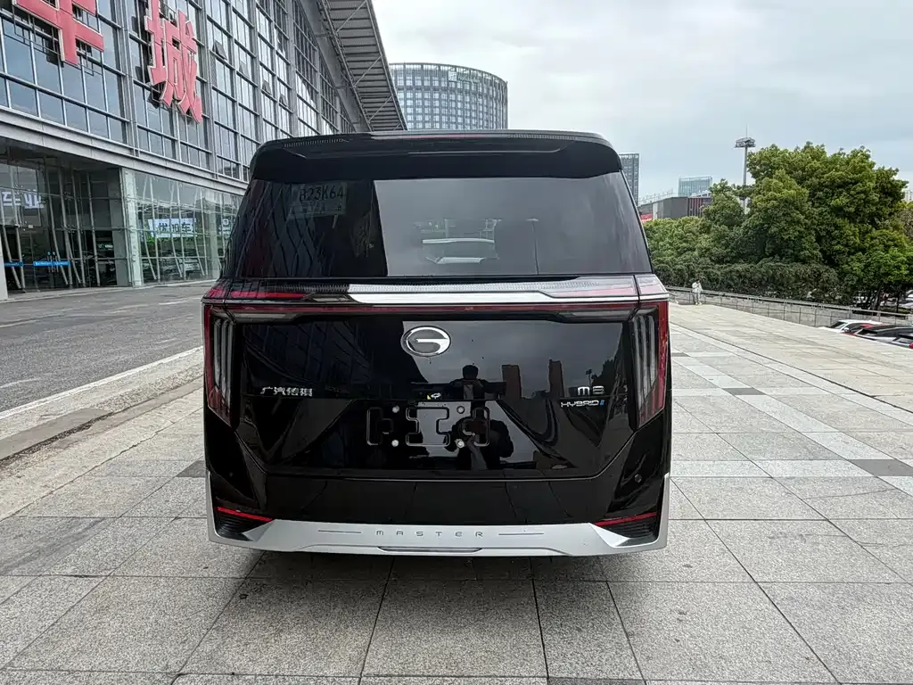 GAC Motor Trumpchi M8 — фото 10