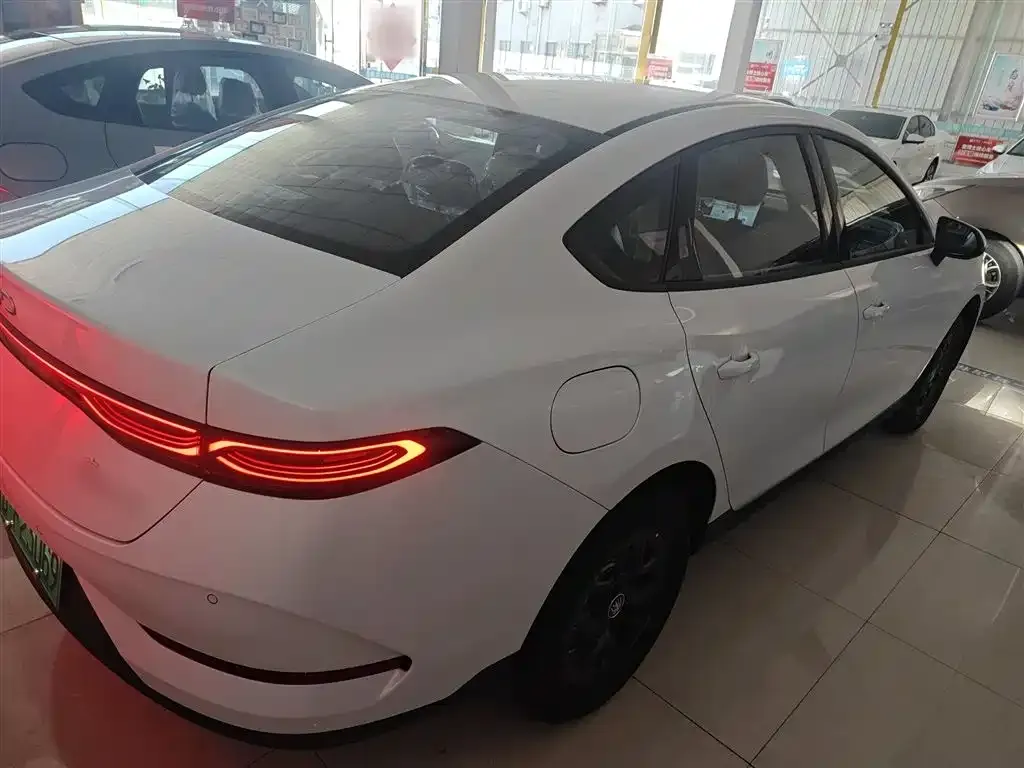 BYD Qin PLUS — фото 8