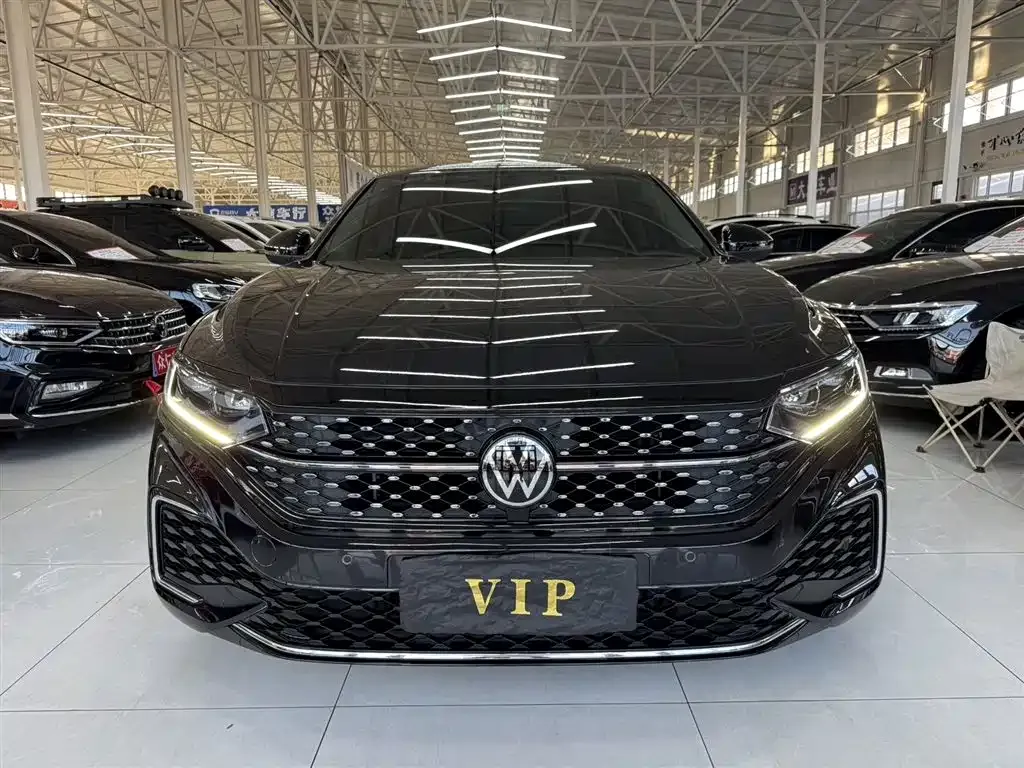 Volkswagen Passat 2024 из CN, фото 10