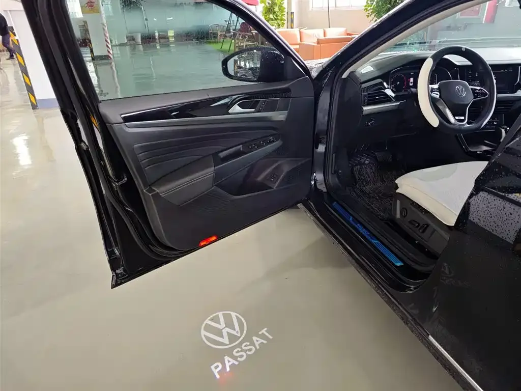 Volkswagen Passat — фото 6