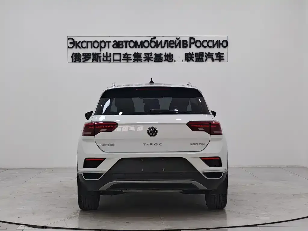 Volkswagen T-Roc — фото 3