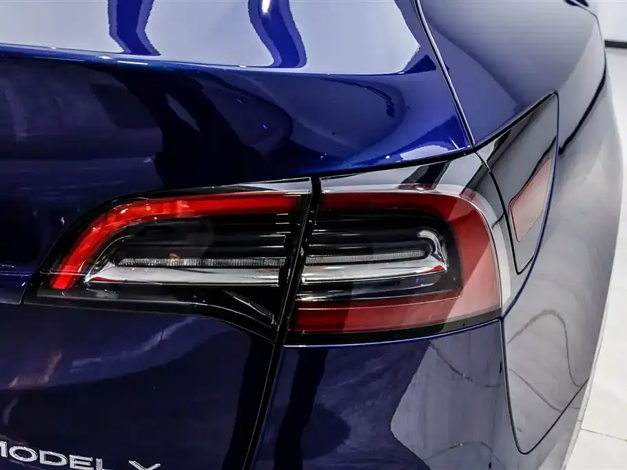 Tesla Model Y 2024 из CN, фото 1