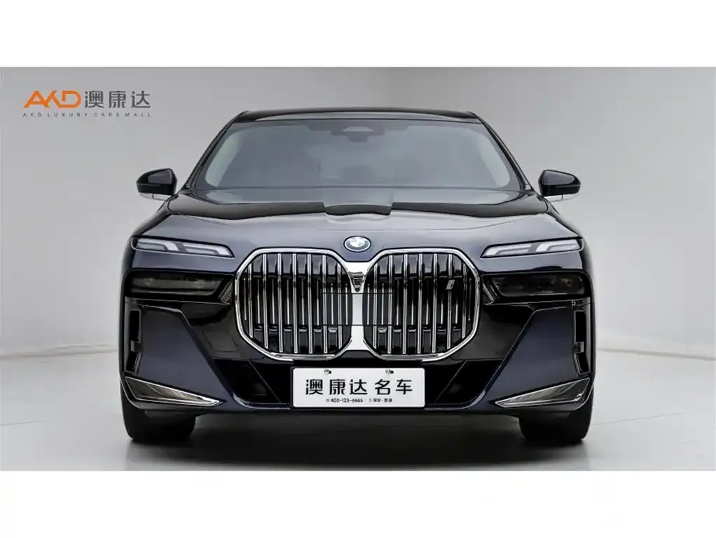 BMW i7 2023 из CN, фото 4