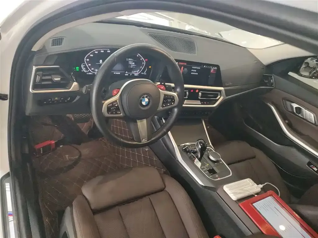 BMW 3 Series 2022 из CN, фото 8