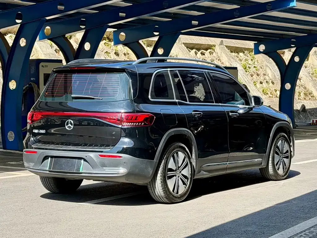 Mercedes-Benz EQB 2023 из CN, фото 2