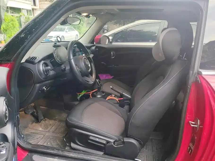 MINI Cooper (3-door) 2023 из CN, фото 8