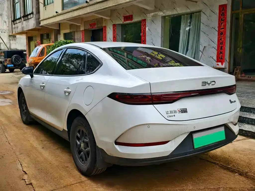 BYD Qin PLUS — фото 6