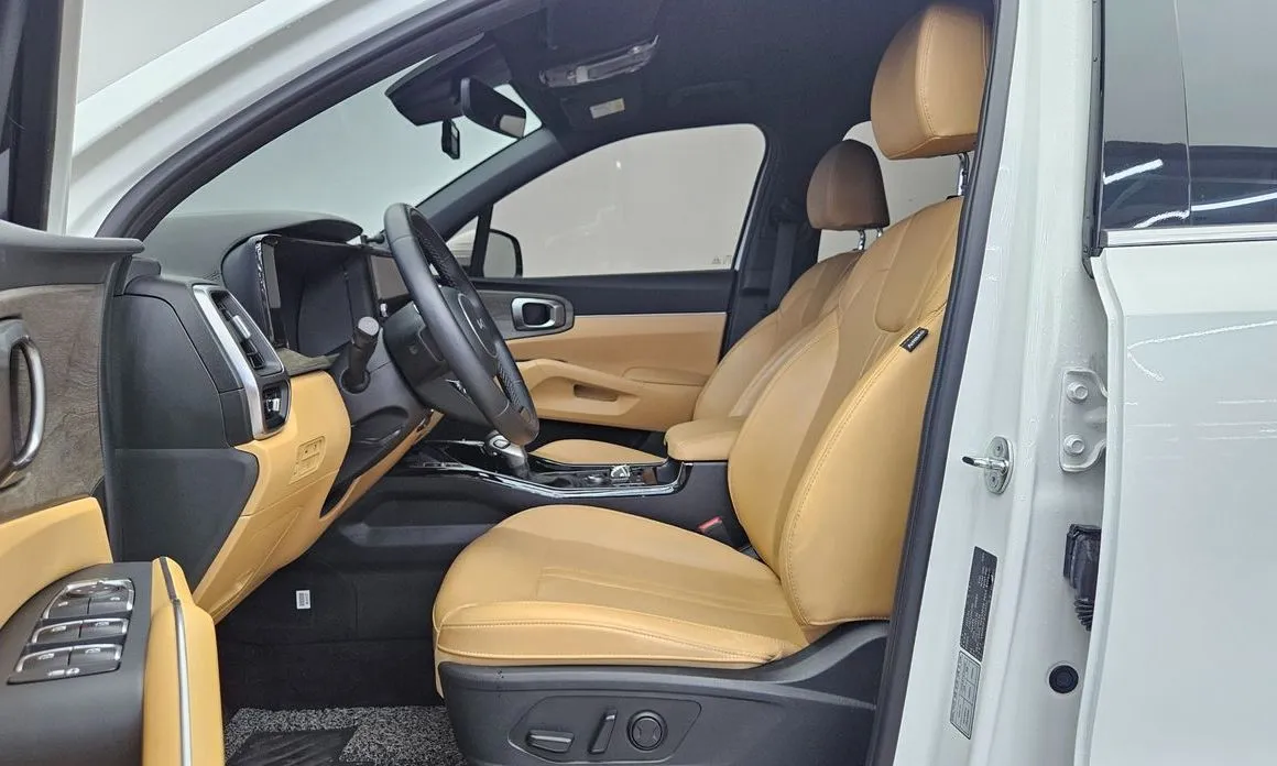 Kia Sorento 2023 из KR, фото 5