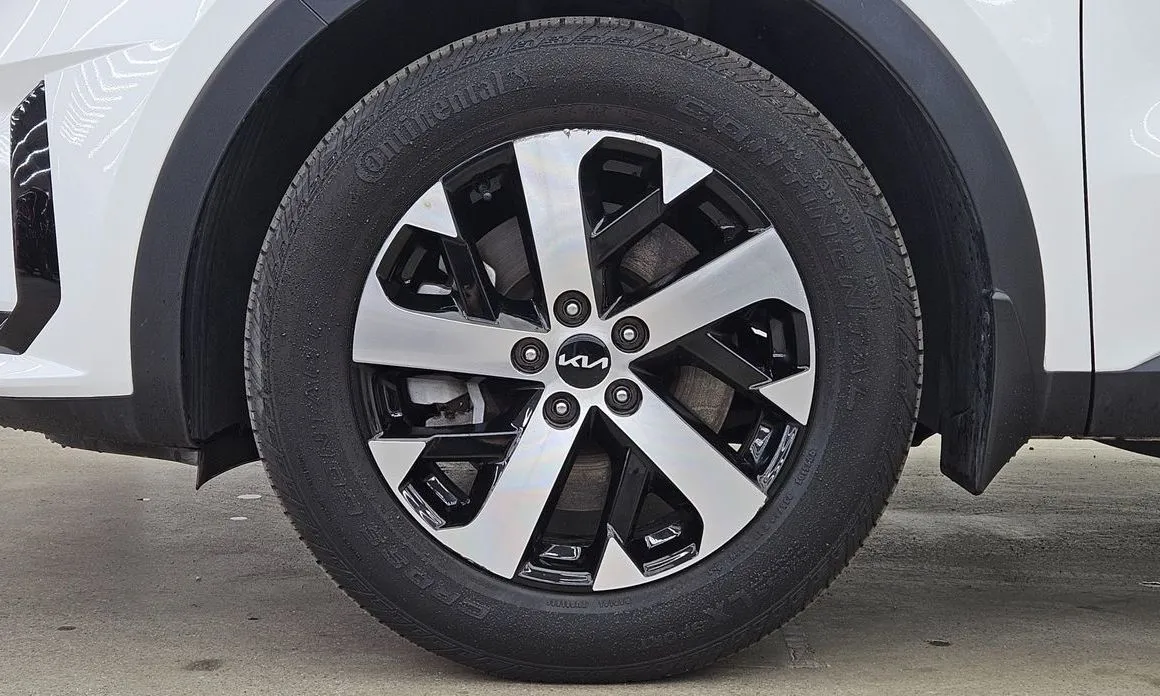 Kia Sorento 2023 из KR, фото 10