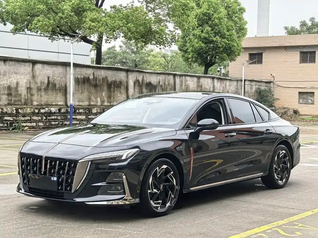 Hongqi H6