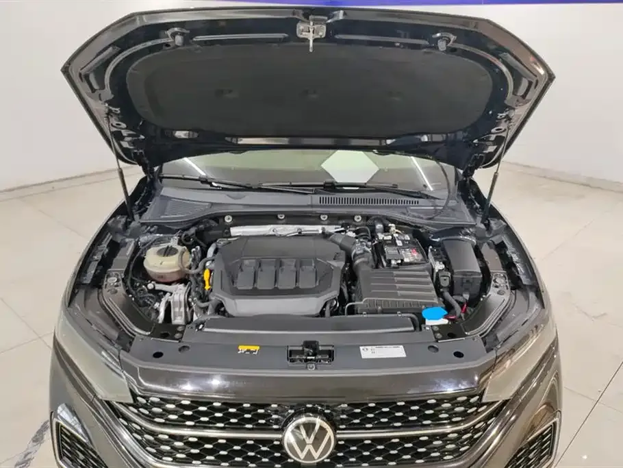 Volkswagen Passat — фото 9