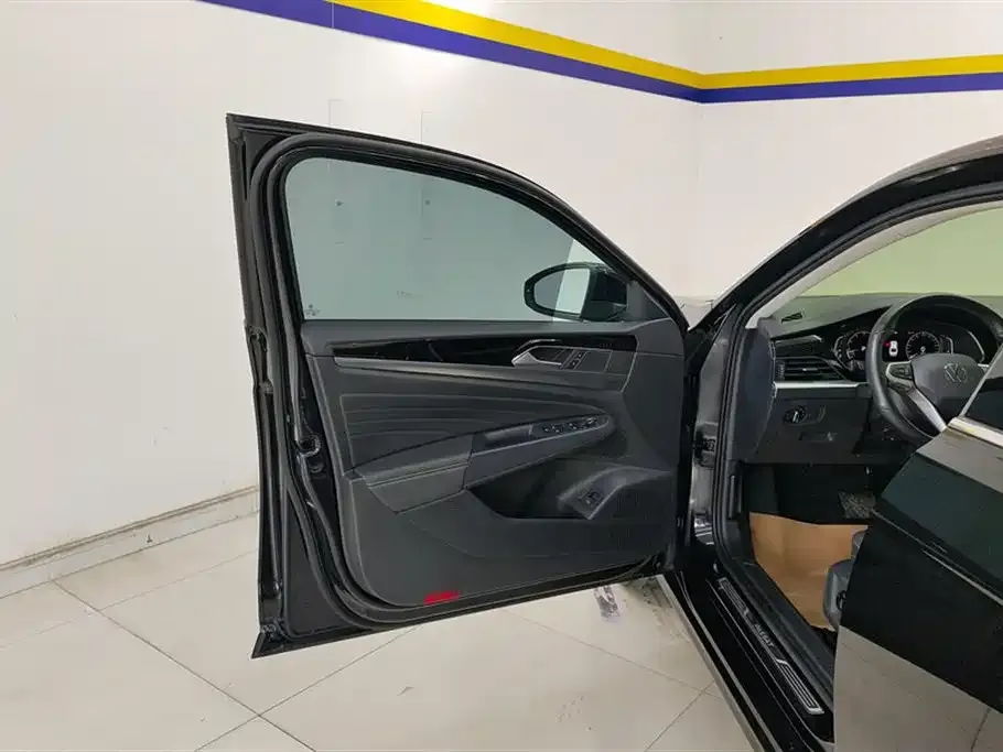 Volkswagen Passat — фото 3