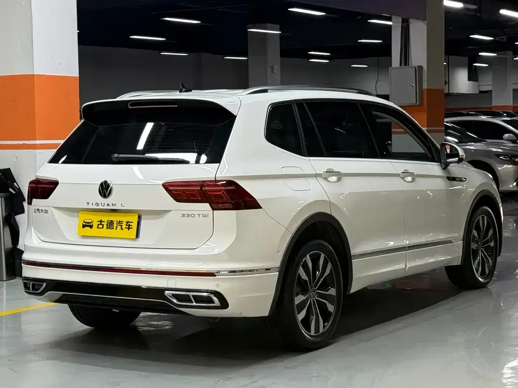 Volkswagen Tiguan L — фото 3