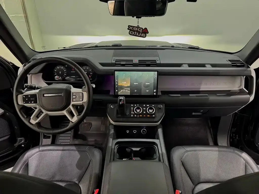Land Rover Defender — фото 4