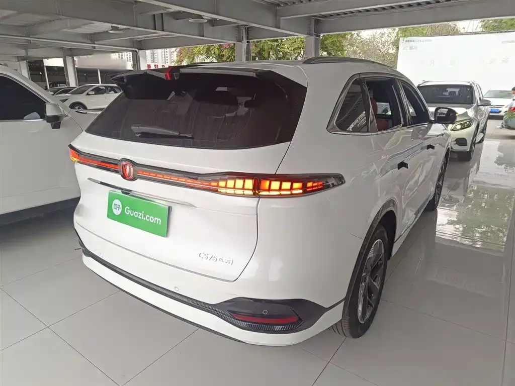 Changan CS75PLUS — фото 10