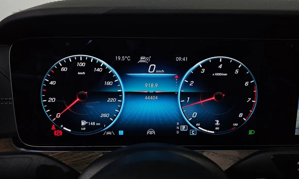 Mercedes-Benz E-Class 2021 из KR, фото 6