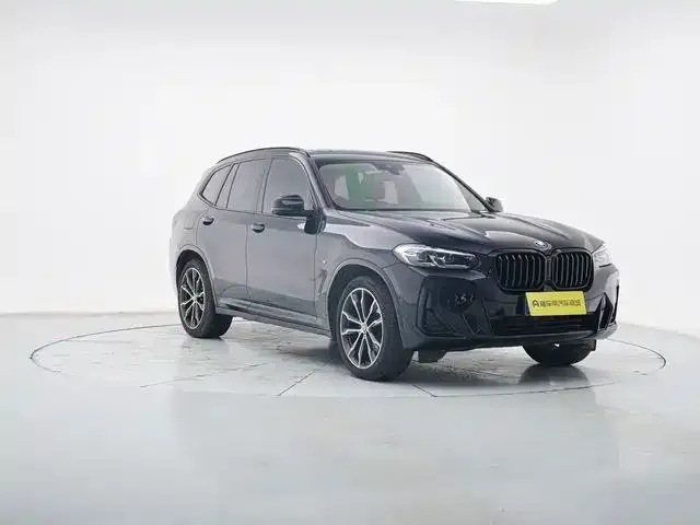 BMW X3 — фото 10