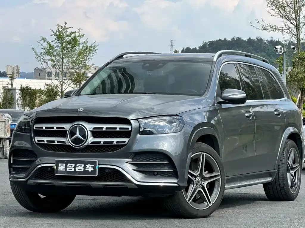 Mercedes-Benz GLS — фото 1
