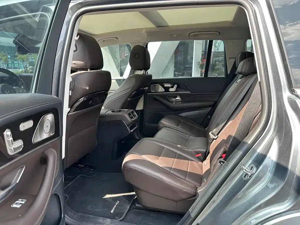 Mercedes-Benz GLS — фото 3