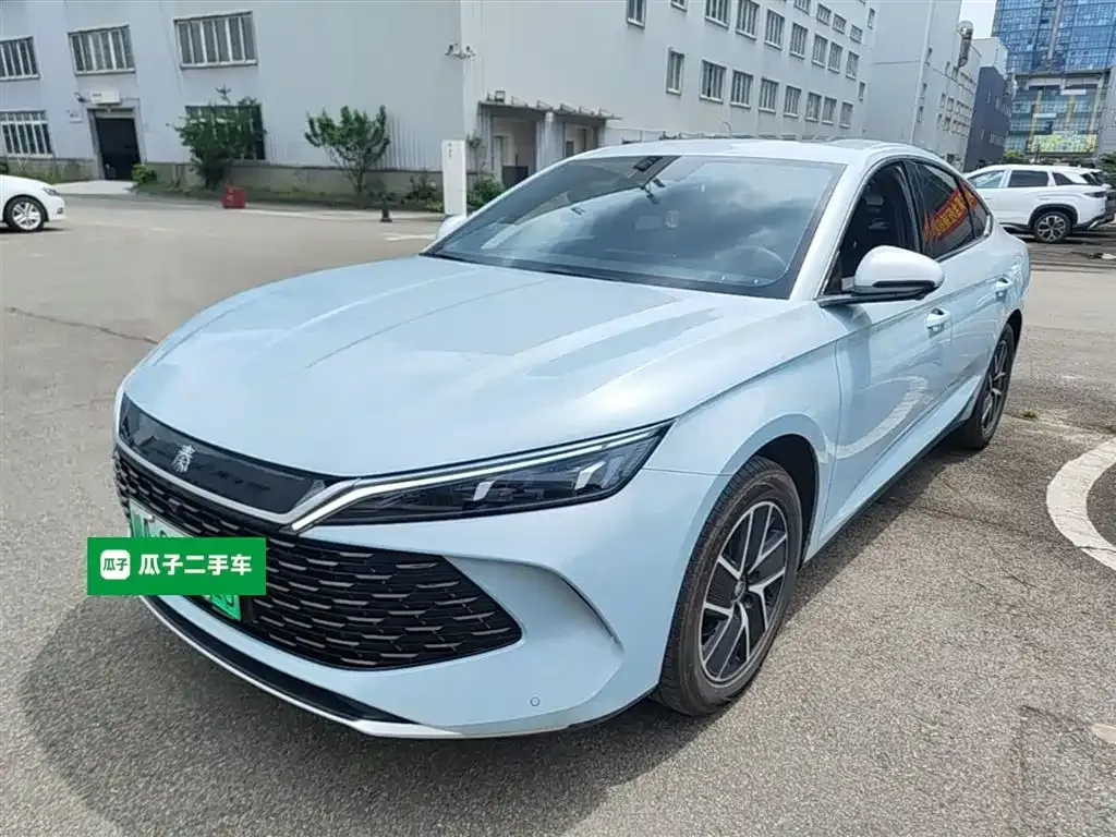 BYD Qin L — фото 9