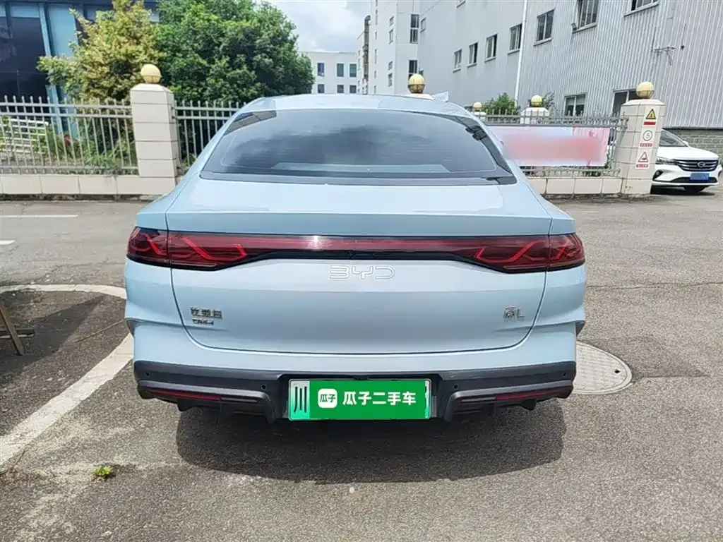 BYD Qin L — фото 7