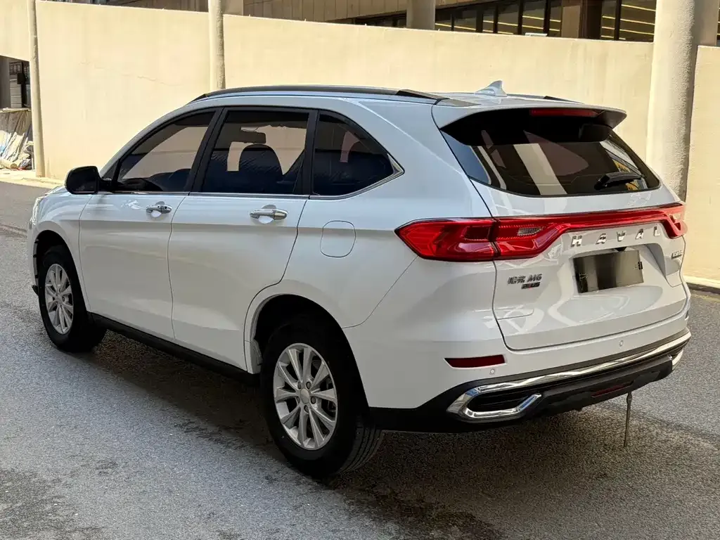 Haval M6 — фото 7